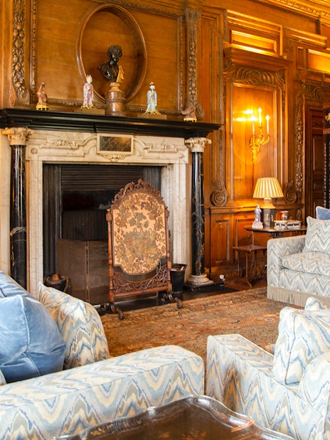 A lounge inside of Leeds Castle