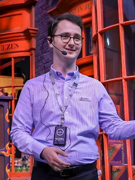 Warner Bros. Studio tour entrance with English-speaking guide in London.