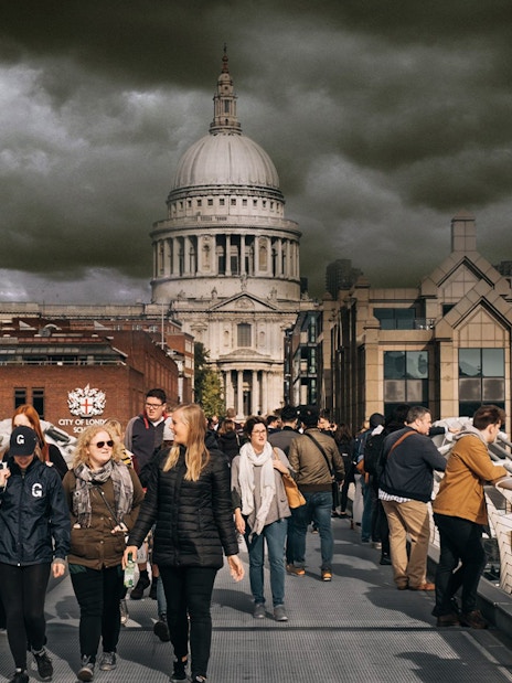 Guests on Millennium Bridge during Harry Potter Film Locations Walking Tour in London.