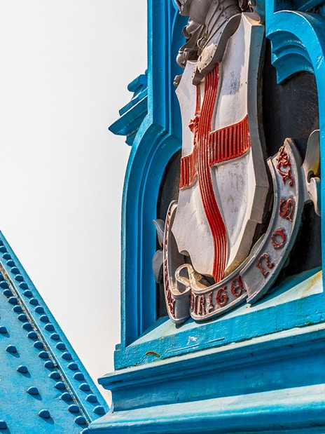 Tower Bridge in London with view of the iconic twin towers and the Thames River.