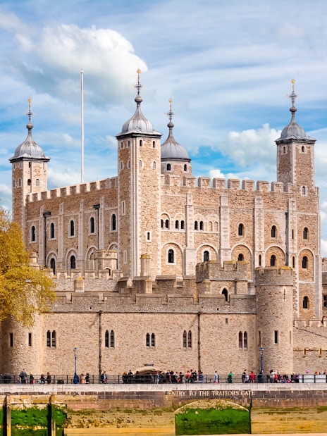 Tower of London with White Tower and medieval fortress walls, United Kingdom.